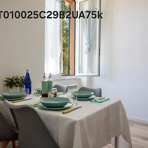 Viabai Con Parcheggio Privato Apartment Genua